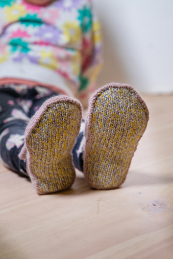 Pointe mini - ballerinainspirerade inneskor till barn