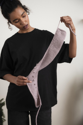 Aspudden - krage med popcorn och hålmönster