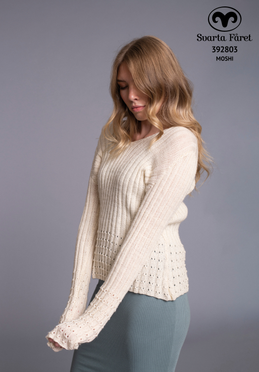 Tröja med hålmönster 