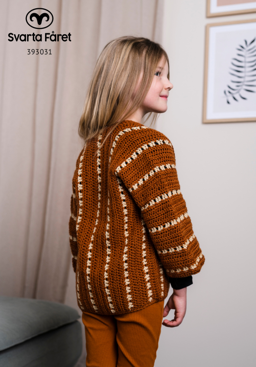 Maleo – virkad barnkofta i kimonostil